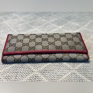 Gucci Beige and Red Monogram Wallet